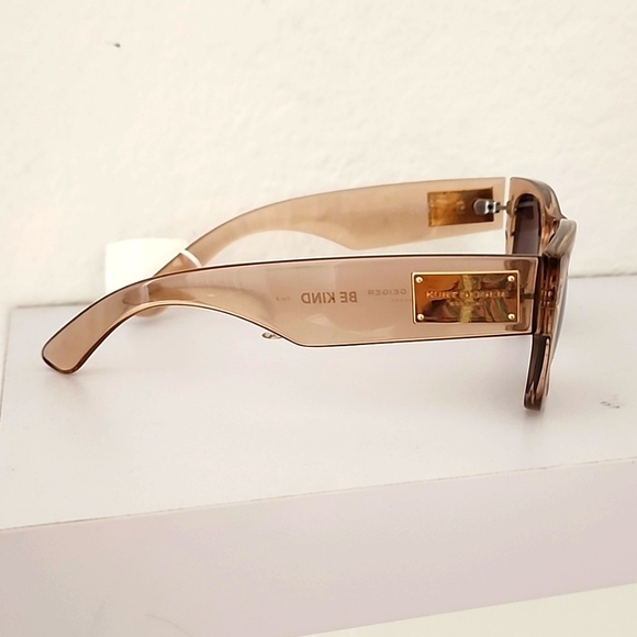 KURT GEIGER LONDON Women\'s 52mm Square Sunglasses In Crystal Tan/Brown Gradient. main image 12